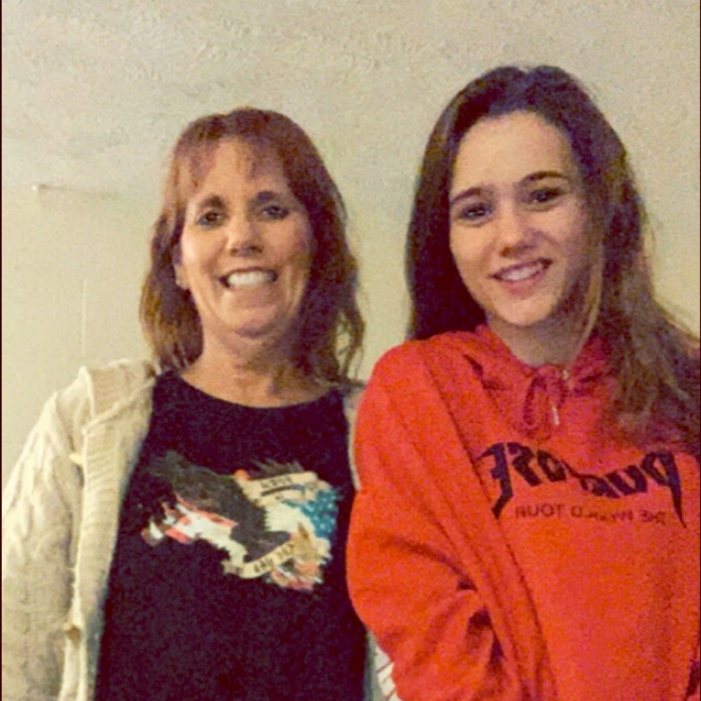 Meet your Posher, Sandy